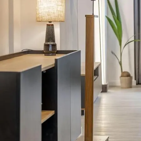 Appartamento Maricool Minimal Spacious Downtown Loft